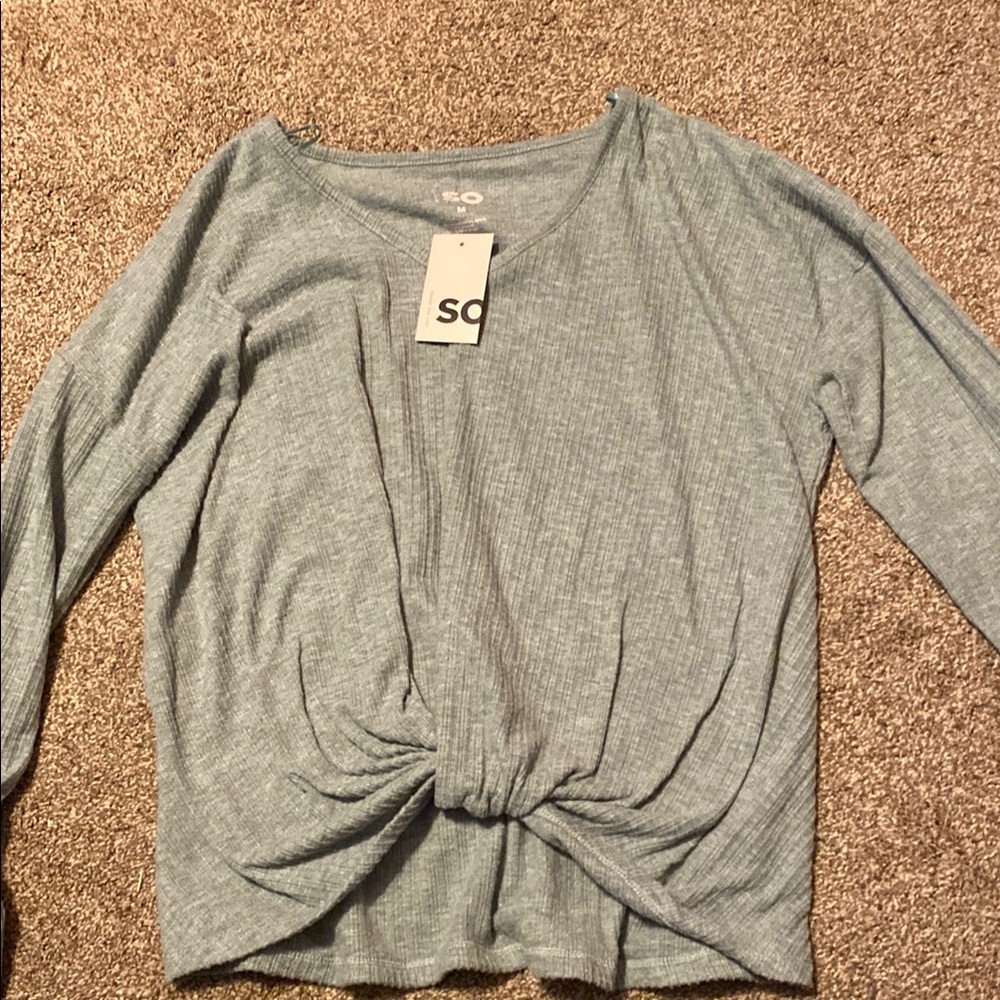 Heather Gray Scoop Neck 3/4 Sleeve Tie Front Blouse